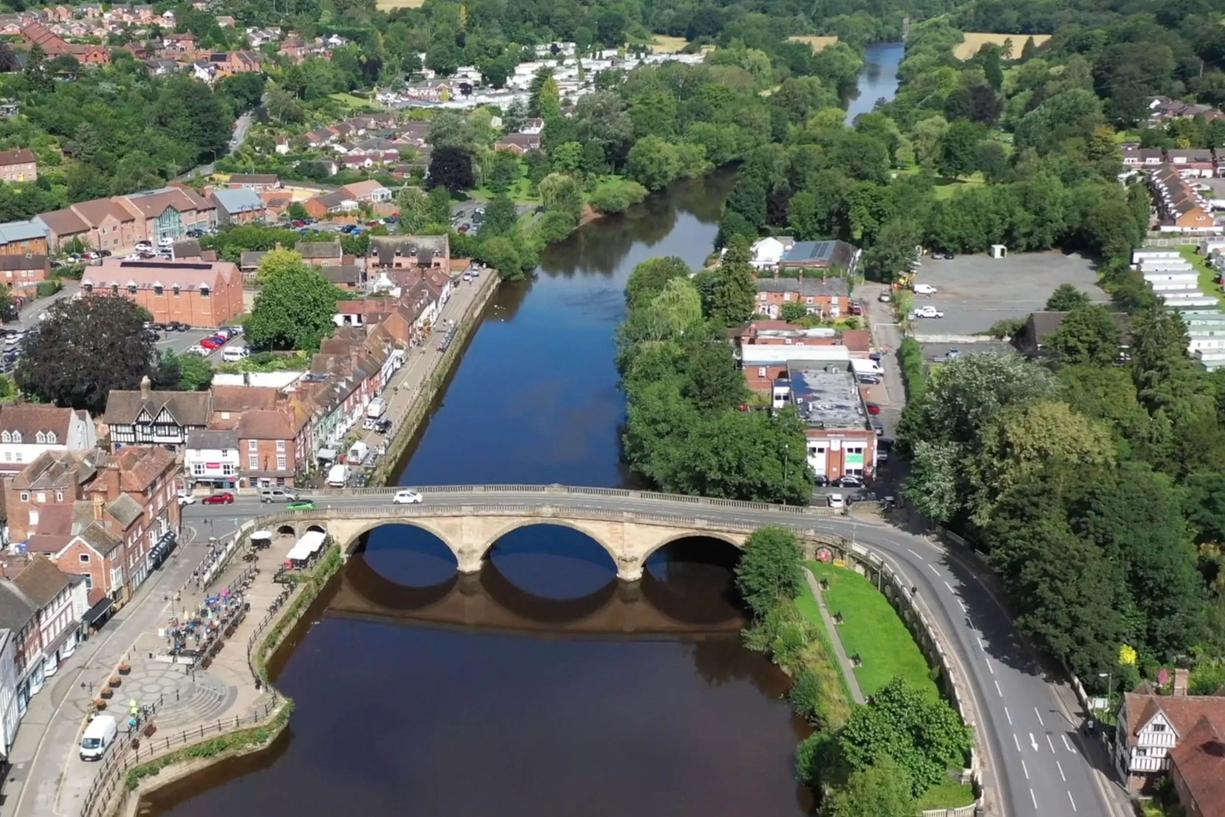 aerial image of Bewdley, showing a bridge and a river